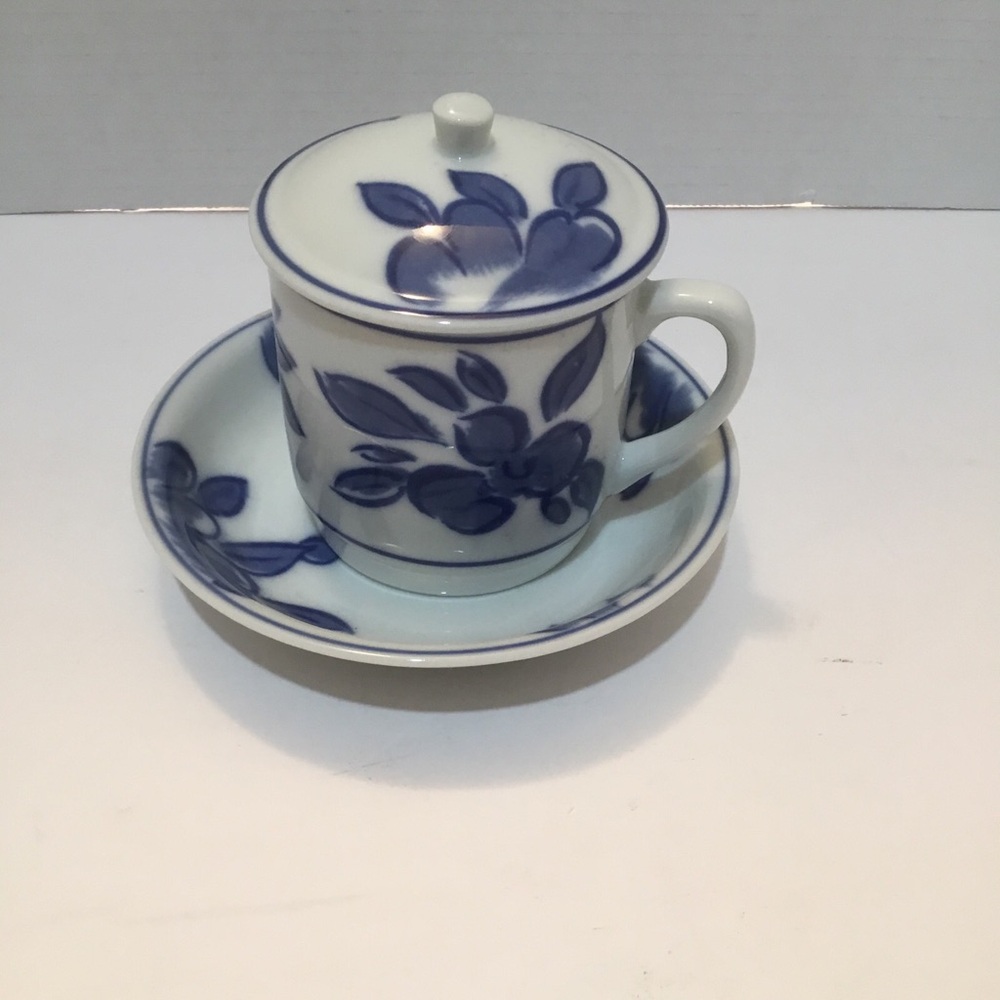 Williams Sonoma Blue Flowers IDG Italy Porcelain Tea Cup + Lid & Saucer Bowl VTG